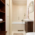 Grzybowska By Renters *