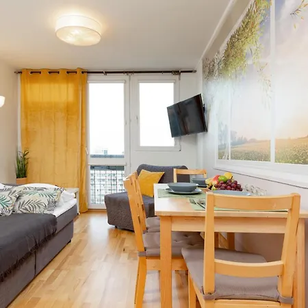 Grzybowska By Renters Quarto em Acomodações Particulares